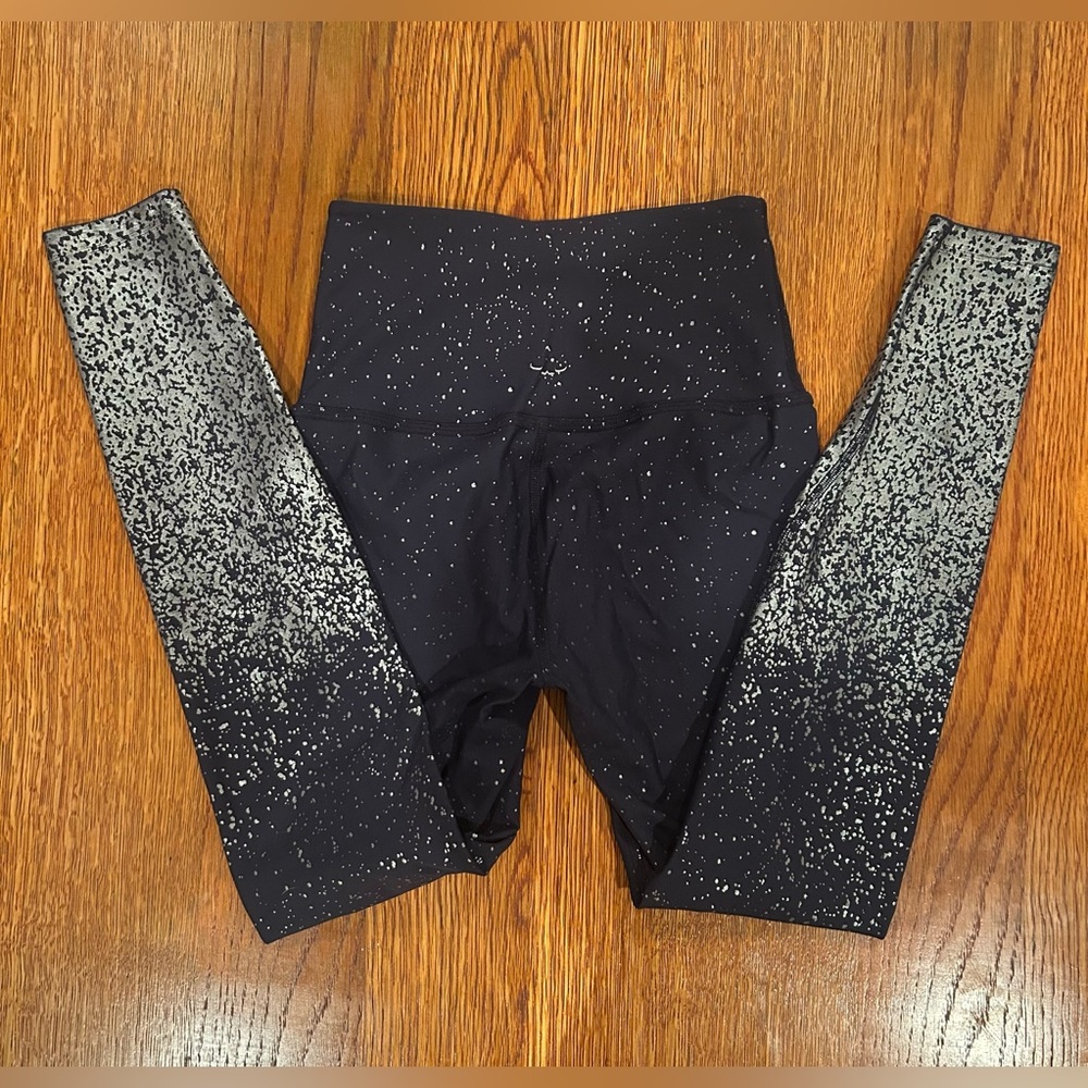 Beyond Yoga Silver Ombre Leggings - Size S
